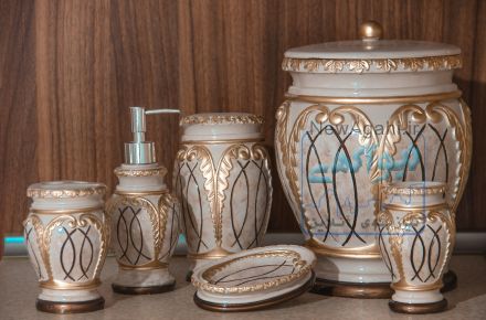 حاشیه رزینی برجسته