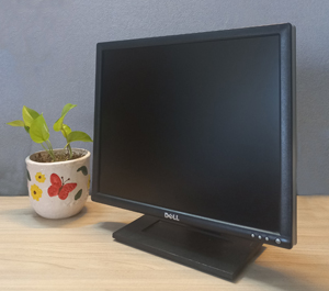 مانیتور 19اینچ مارک Dell