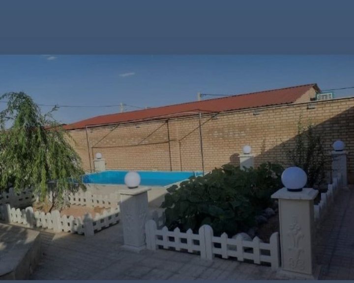 دور باغچه ای صراحی موزاییک نیمکت پله جدول