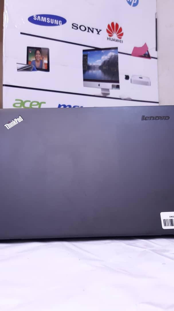 لپ تاپ استوک  lenovo x1 carbon