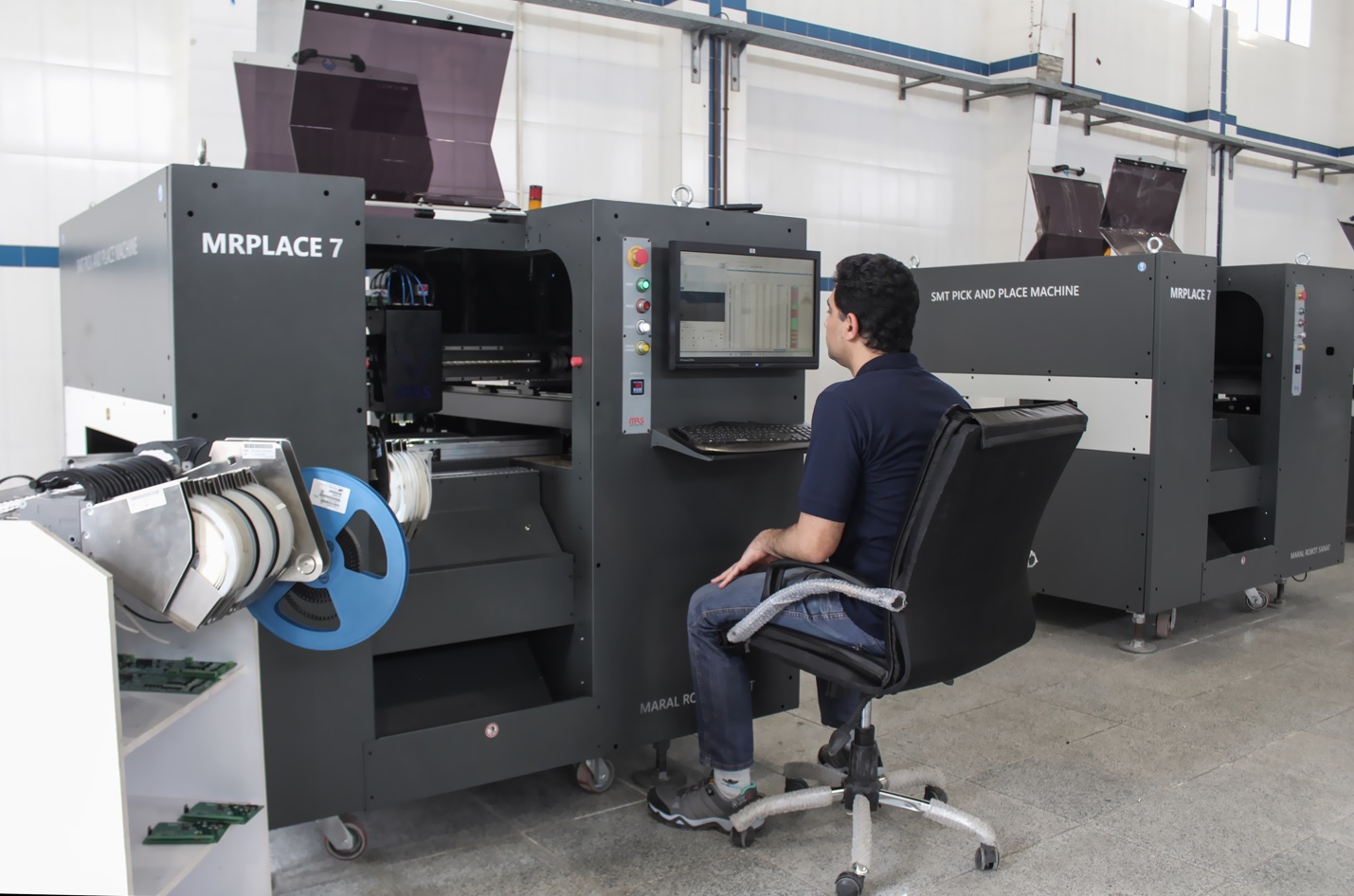 دستگاه مونتاژSMD