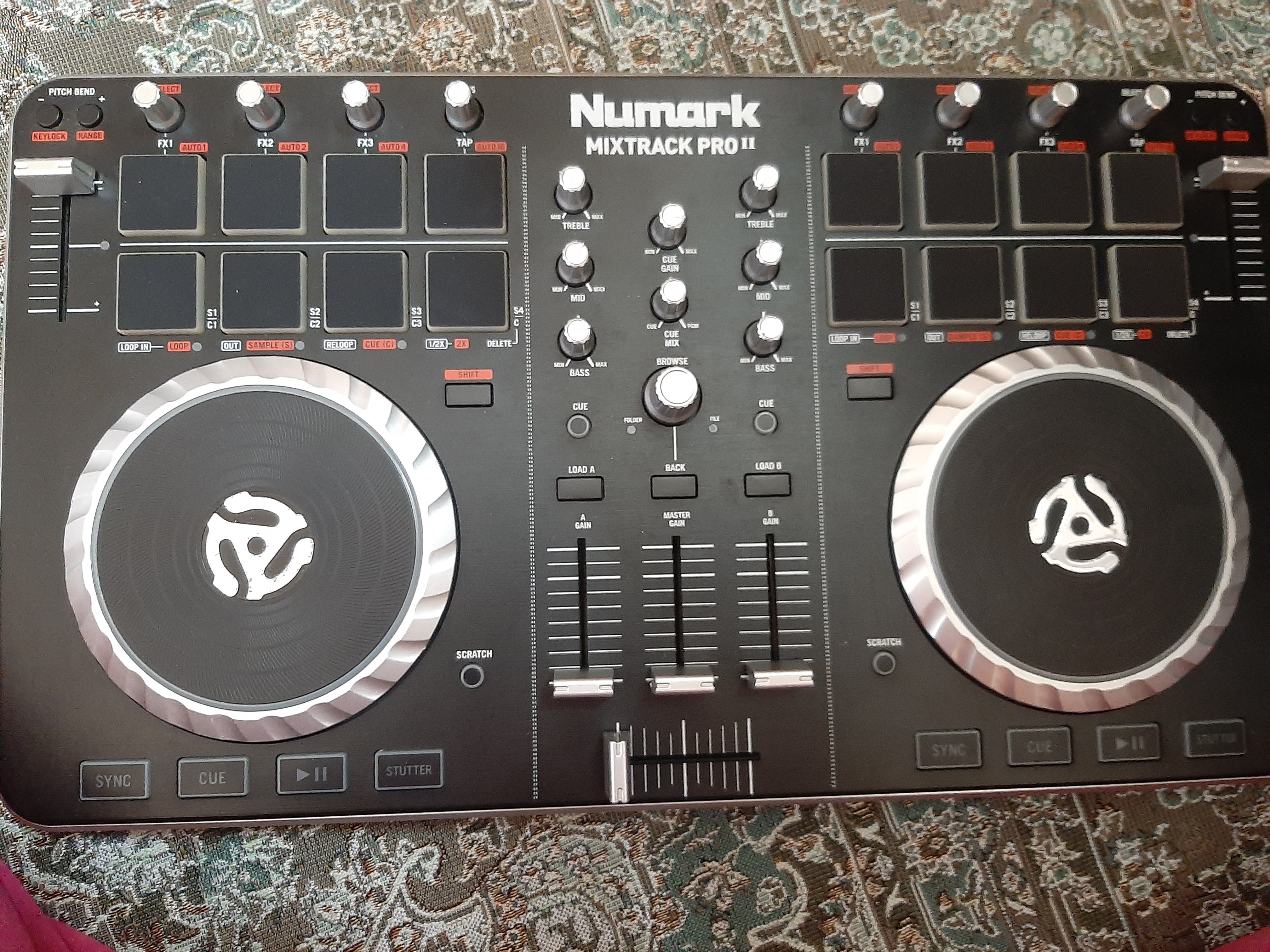 دستگاه دیجی dj numark mixtrack pro2