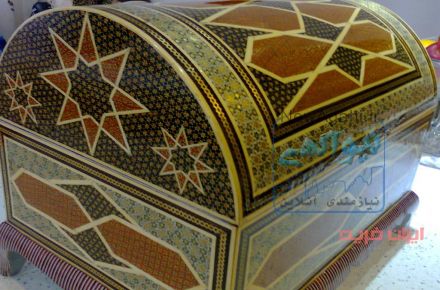 صندوقچه خاتم کاری شده