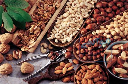تهیه انواع بسته های مناسبتی برای پرسنل اداره جات و سازمان های دولتی (خشکبار و کالاهای اساسی)