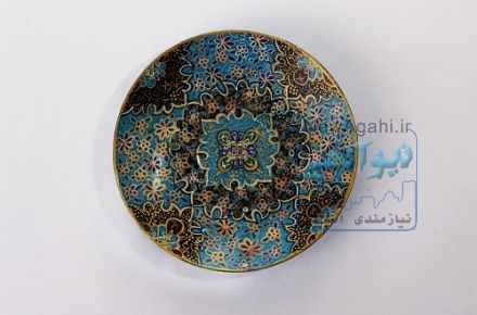 بشقاب سفالی باطرح گل های زیبا