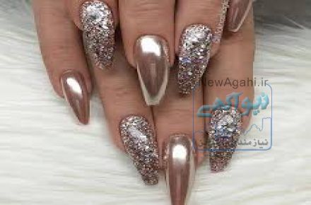 کاشت و طراحی ناخن